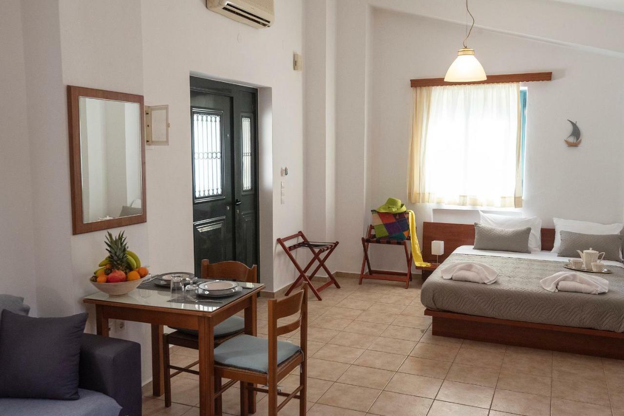 Camara Studios Chania  Luaran gambar